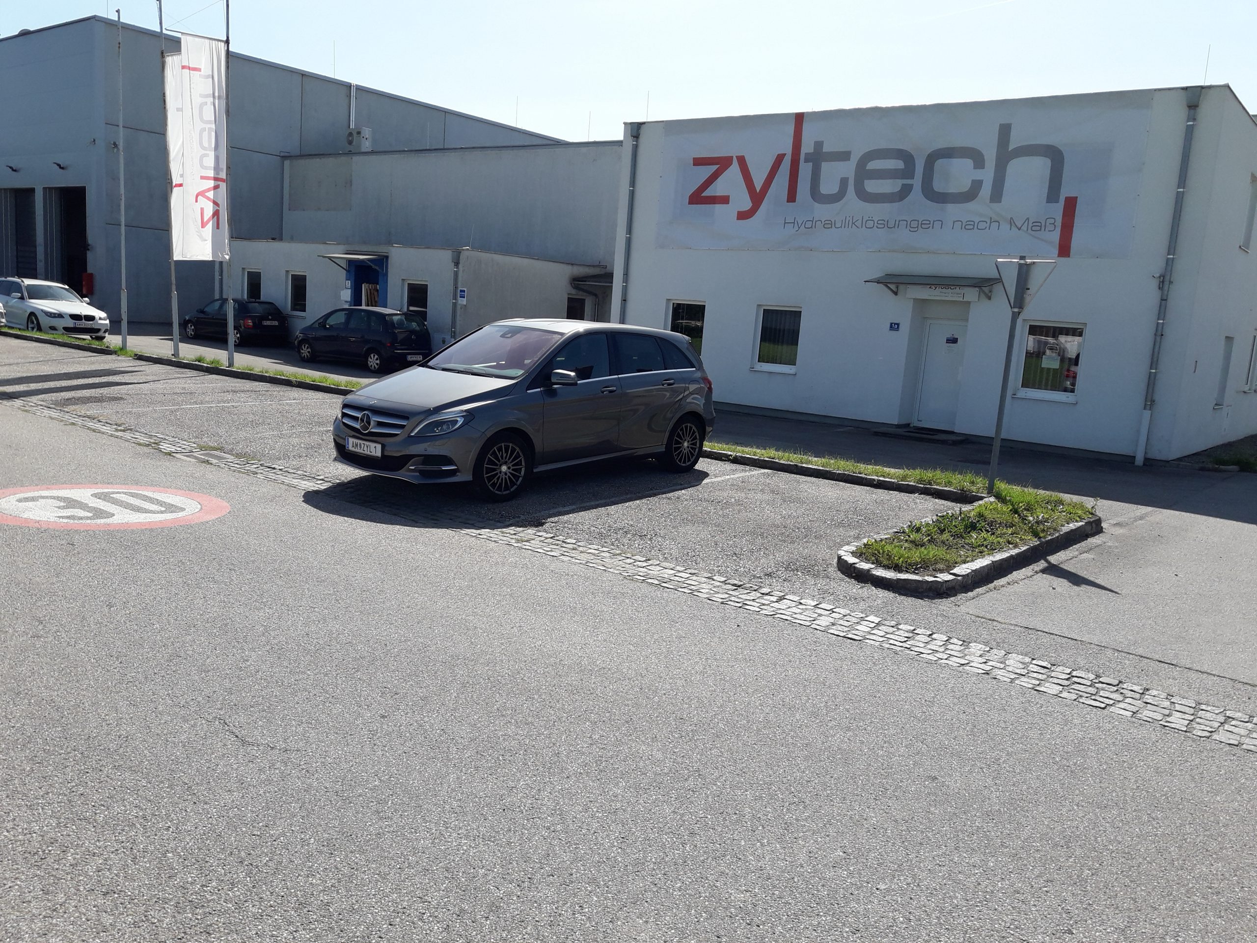Zyltech Hydraulik Produktion